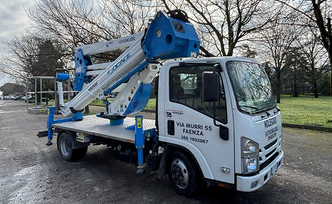 piattaforma aerea articolata telescopica Ravenna