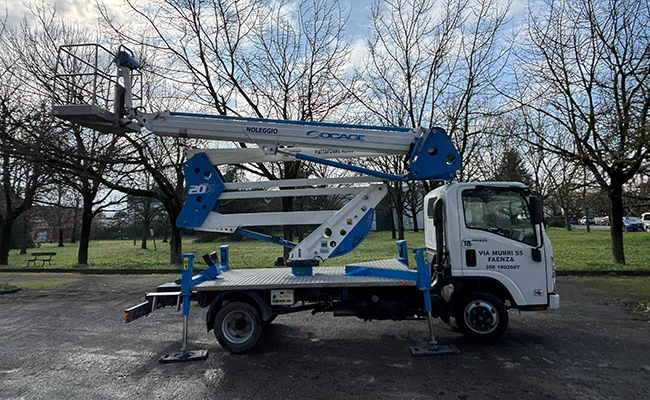 piattaforma aerea articolata telescopica socage 20 a Faenza