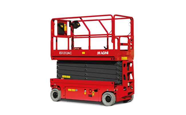 piattaforma semovente a pantografo a Lugo