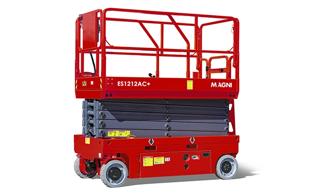 piattaforma semovente a pantografo a Ravenna