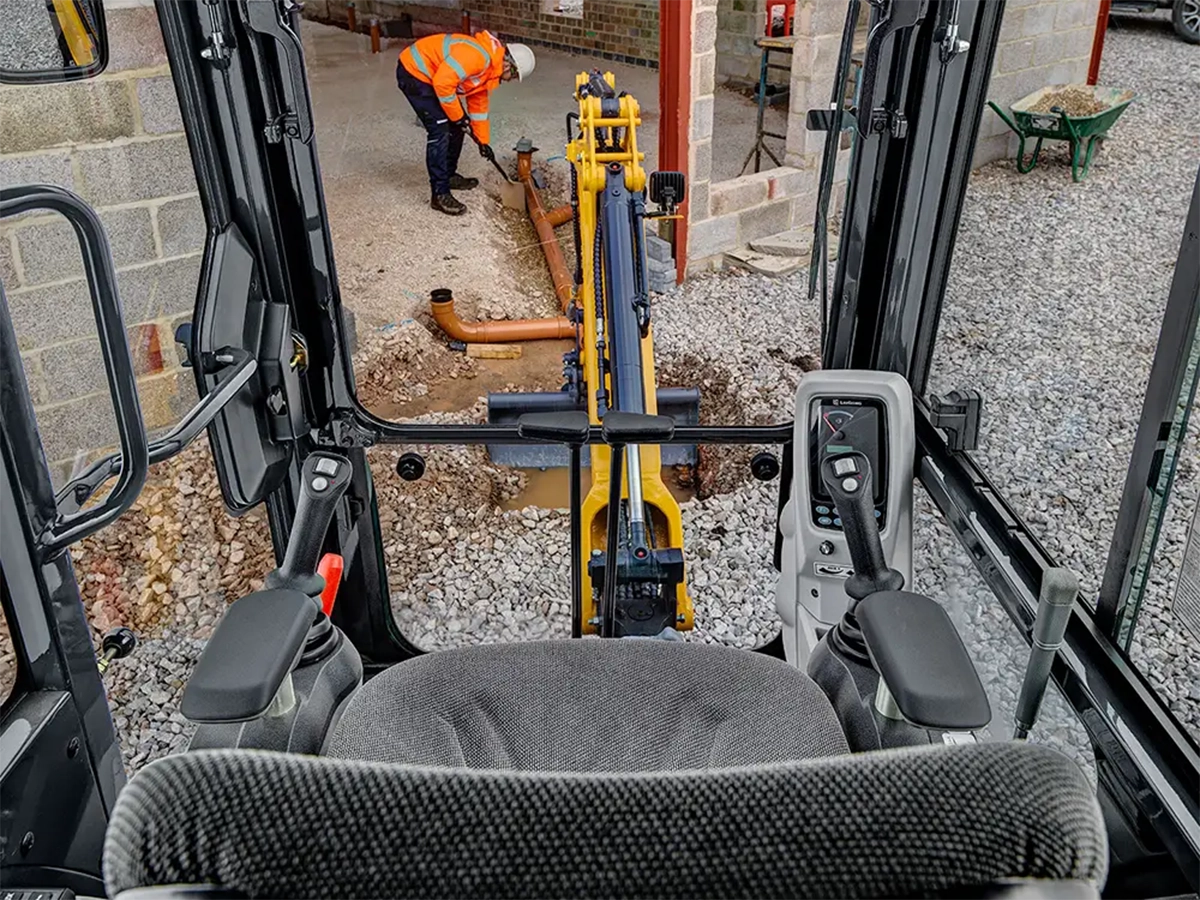 noleggio a freddo escavatori a Ravenna